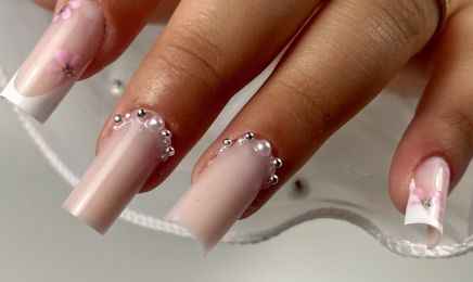 JU BEAUTY : Manucure à Haubourdin