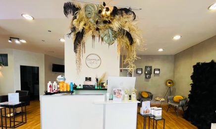 Coiffeur Raffaela - La Biosthetique Friseursalon: Kosmetikstudio in Höhenkirchen-Siegertsbrunn
