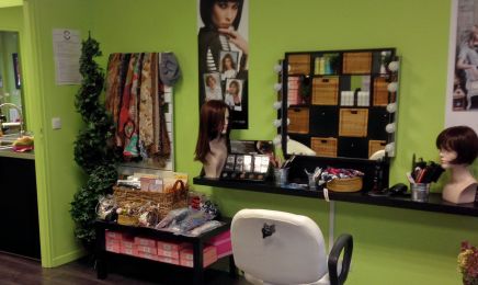 Autrement Belle - Prothésiste Capillaire et Mammaire   : Barbier à Pau