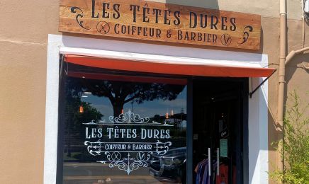 Les Têtes Dures : Barbier à Alès