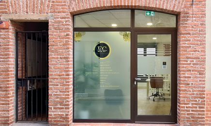 Élodie Canovas - Institut medico-esthétique : Manucure à Albi