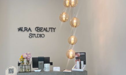 Aura Beauty Studio: Kosmetikstudio in Karlstein am Main