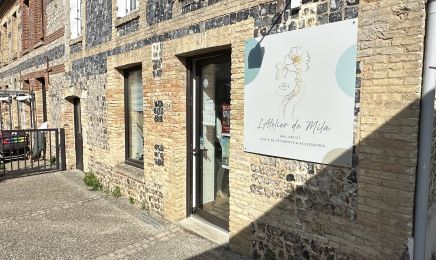 l'atelier de mila : Manucure à Saint-Jouin-Bruneval