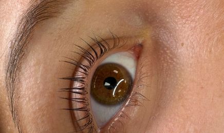 Studio B - Beauté des pieds / Ongles & Réflexologie / Head spa / Drainage lymphatique : Coiffeur à Brioude