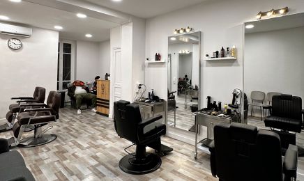 Tahianavi Barber : Barbier à Alfortville