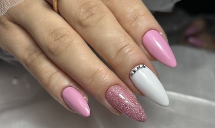 Nails by Camille : Institut de beauté à Vannes
