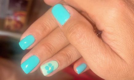 So nails : Institut de beauté à Gémenos