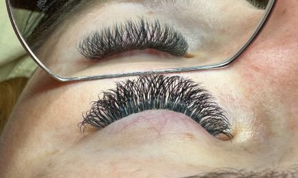 Plum'eyes : Manucure à Cambes