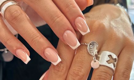 Victoria Baby Nail Bar Denfert Rochereau  : Manucure à Toulouse