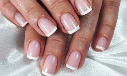 JNails : Manucure à Saint-Pierre-du-Mont