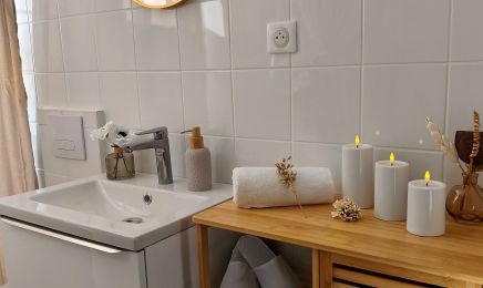 Institut de Beauté Fleur de Soie  : Coiffeur à Remollon