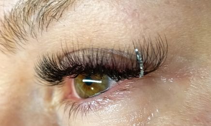 Jolis Cils : Institut de beauté à Frenelles-en-Vexin