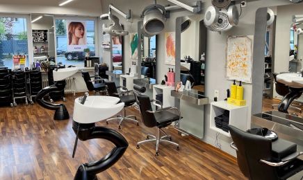 Salon Farben.Spiel: Barbershop in Köln