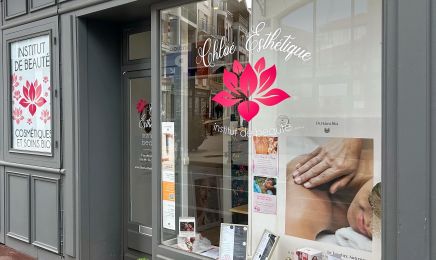 Chloé Esthétique : Manucure à Arcachon