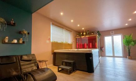 Bulle d’Evasion  : Institut de beauté à La Louvière