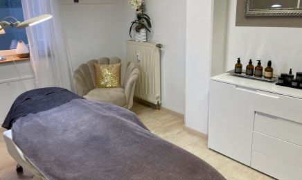 Skin & Colour by Dilek: Kosmetikstudio in Ingolstadt
