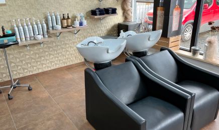 Atelier du ciseau : Coiffeur à Le Chatellier