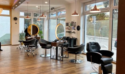 Haar Atelier 91: Friseur in Blaustein