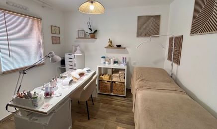 Mélanie ongles & beauté : Institut de beauté à L'Huisserie