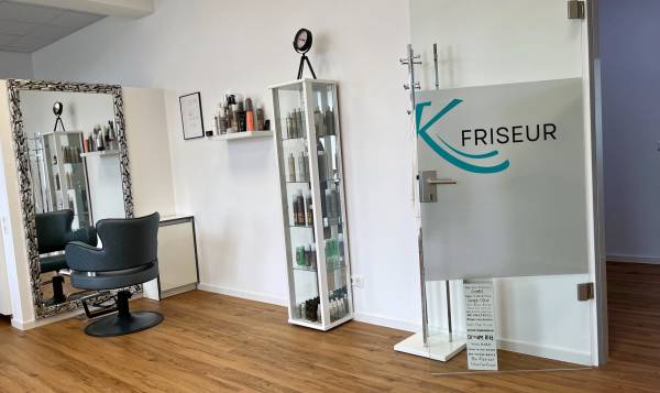 TK Friseur Weingarten | Damen- und Herrenfriseur | Tatjana Kinast Friseurmeisterin