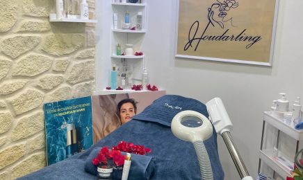 Houdarling : Beauté, Massages PISCINE & SPA ( Hammam, Sauna & Jacuzzi ) : Coiffeur à Nîmes