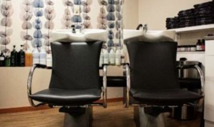 Hairstyling Marina: Friseur in Tübingen