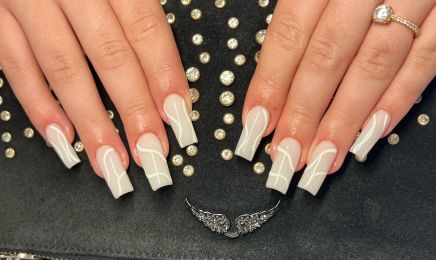  V nailed it : Institut de beauté à Orléans