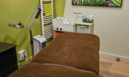 Essenti’Elle : Institut de beauté à Traînou