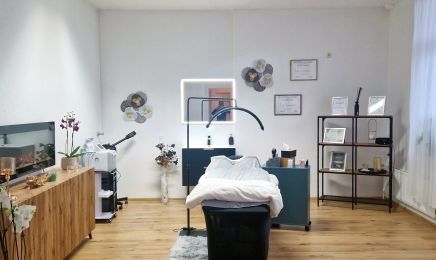 Beautyparadise: Kosmetikstudio in Velbert