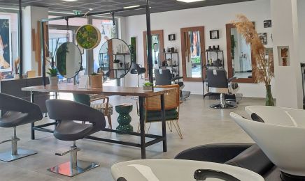 AD coiffure Pizançon : Coiffeur à Chatuzange-Le-Goubet