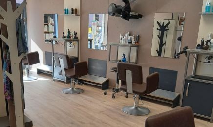 NJ coiffure : Coiffeur à Les Herbiers