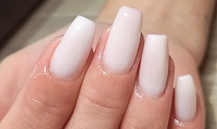 Les Jolies Mains de Kiara : Institut de beauté à Vidauban