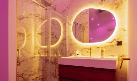 Jacuzzi Spa Privatif l’Hermitage : Spa à Dijon