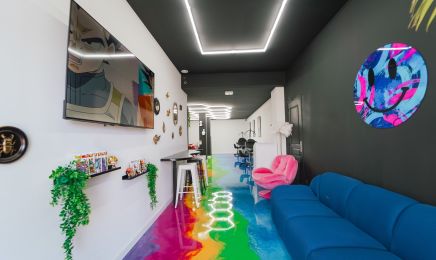 Truji Barber  : Manucure à Montady