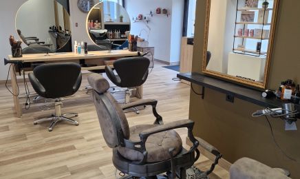 O2 Couleurs : Coiffeur à Saint-Lambert-la-Potherie