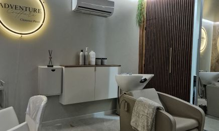 Adventure Coiffure : Coiffeur à Les Aix-d'Angillon