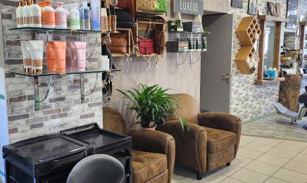 Les Ciseaux de Nathalie : Coiffeur à Villedieu-sur-Indre