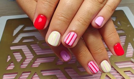 Divi Nails Studio : Manucure à Stavelot