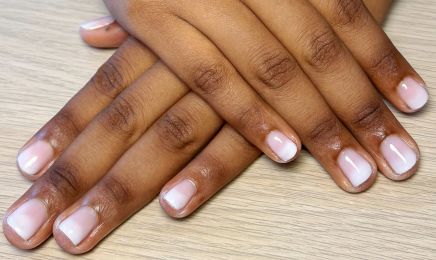 Nuances & Ongles : Manucure à Guipavas
