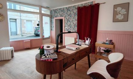 Maison Velours : Manucure à Chauvigny