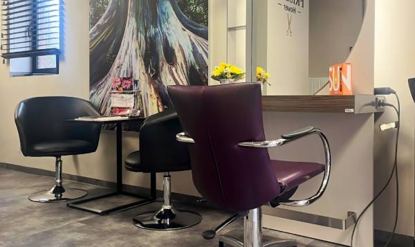 Hover - der Friseur