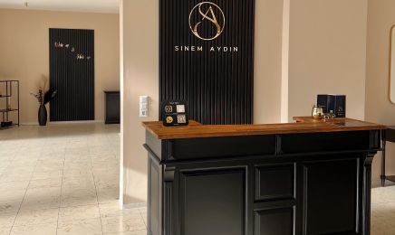 Sinem Aydin: Kosmetikstudio in Lauda-Königshofen