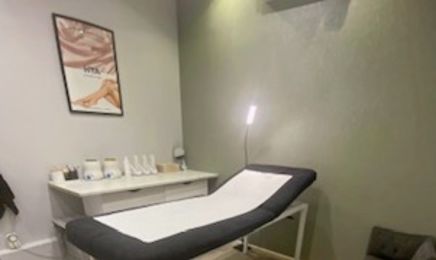 Institut Faustine : Manucure à Boé