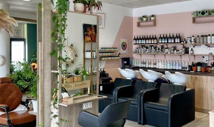 Flowers By ArtBorea : Coiffeur à Saint-Nazaire