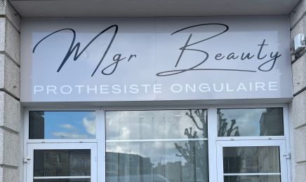 MGR Beauty : Manucure à Niort