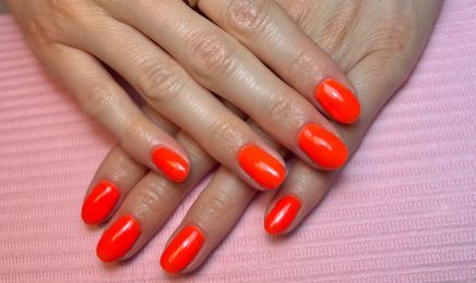 Essenti’Elles : Manucure à Comines-Warneton