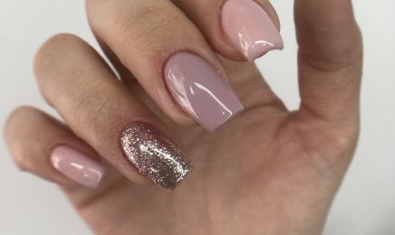 Pris’cils beauty  : Manucure à Nages-et-Solorgues