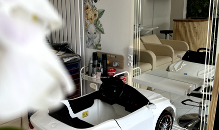 Mia and Kids : Coiffeur à Chelles