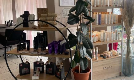 La parenthese beaute by Sarah coiff : Coiffeur à Combs-la-Ville