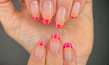 Karolnails Chez Les Coiffeurs du Sud  : Manucure à Marseille